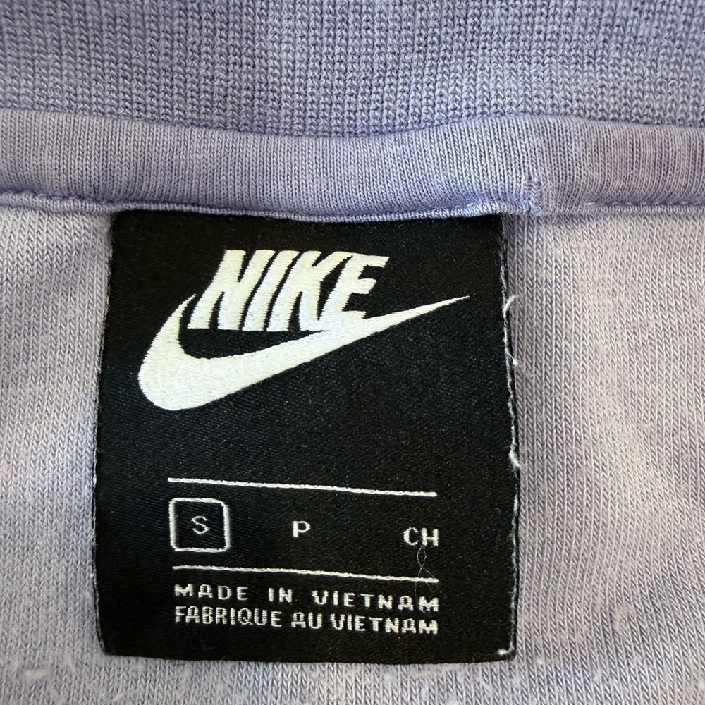 Nike Lavender Cropped Terry Crewneck Size Small Athleisure Comfy Trendy - Picture 2 of 8